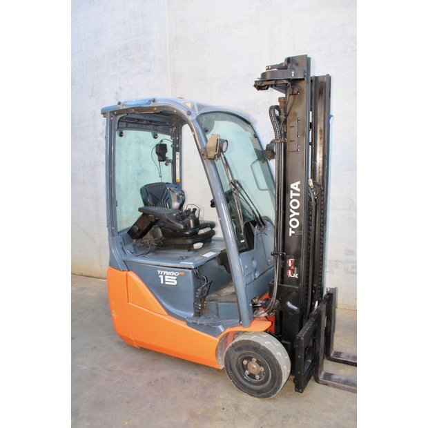 2017 Toyota 8FBE15T-45692798