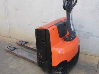 Image for PALLET STACKER 2015 BT LWE 180