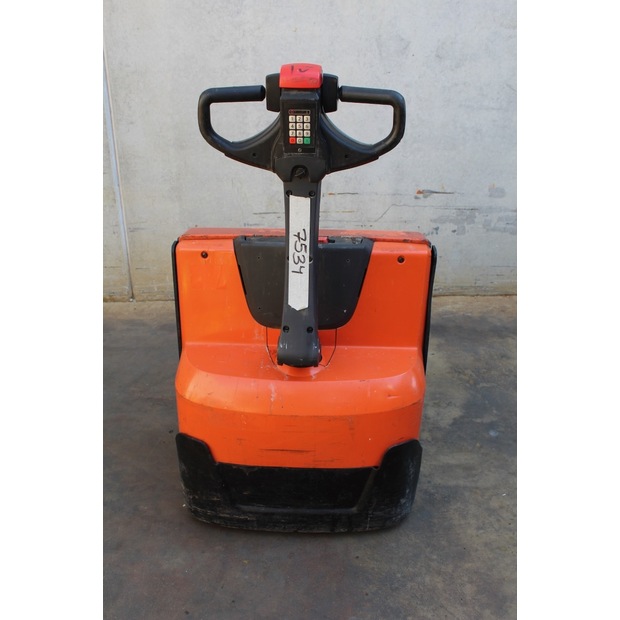 2015 BT LWE 180-45692813