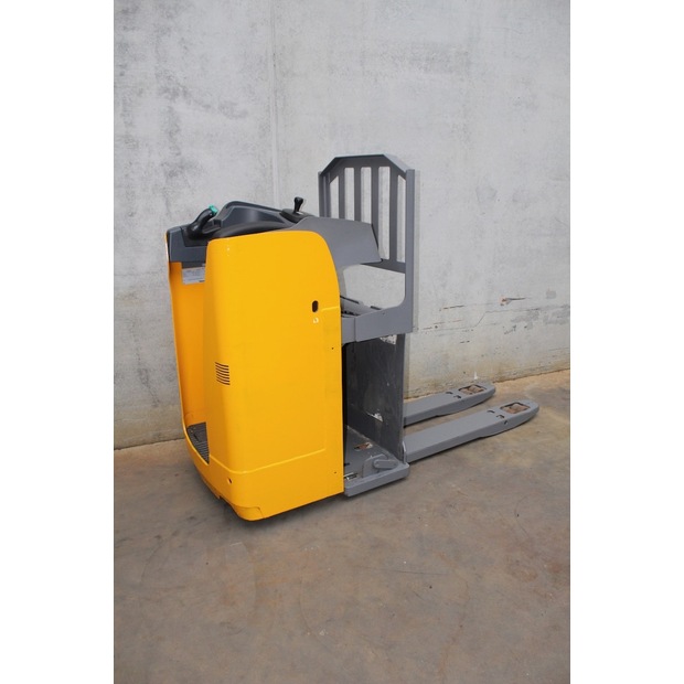 2020 Jungheinrich ESE 120-45692862