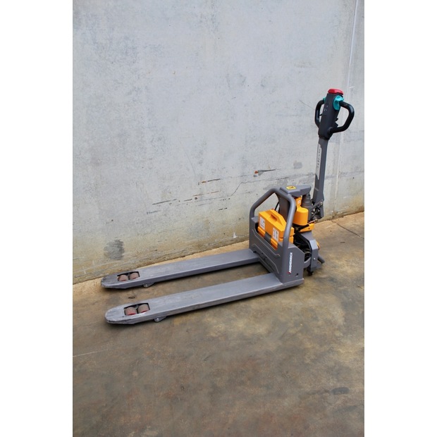 2023 Jungheinrich AME 13-45692877