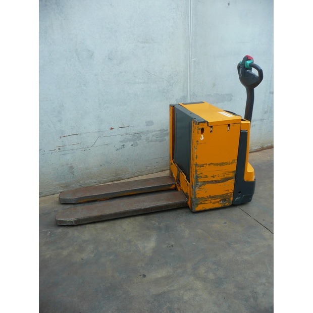 2015 جنجهينريتش EJE C20-45692891