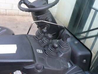 2017-toyota-8fbe15t-1426716-45693024