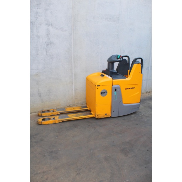 2018 Jungheinrich ERE 120 LI-ION-45693043