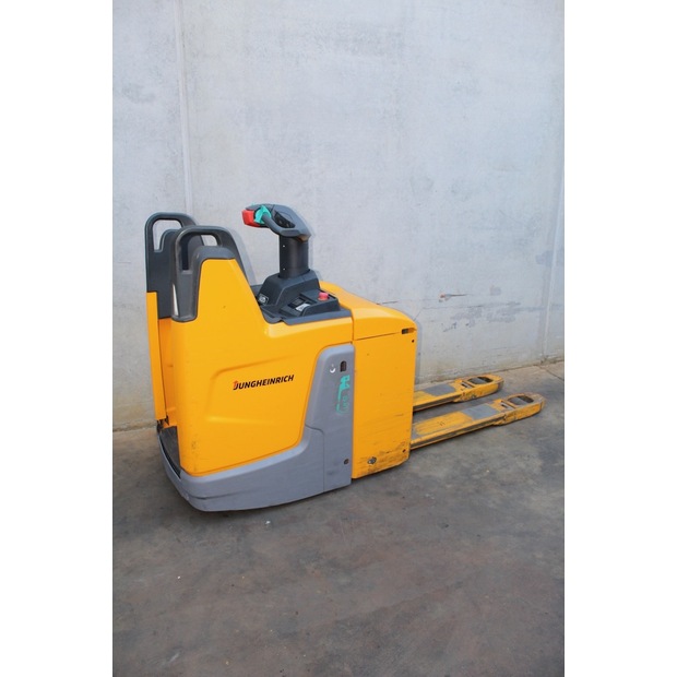2018 Jungheinrich ERE 120 LI-ION-45693044