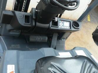 2019-toyota-8fbe16t-1426734-45693134