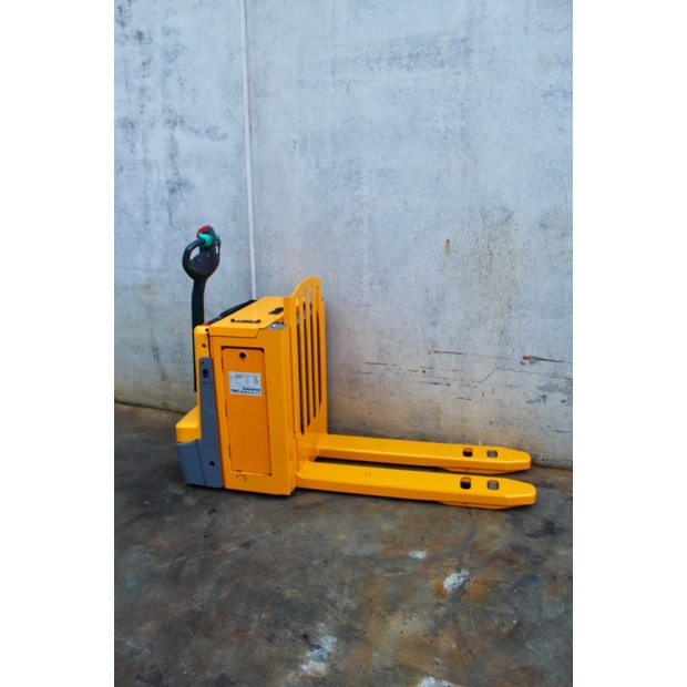 2021 جنجهينريتش EJE C20-45693158