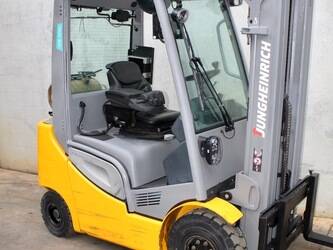 صورة ل رافعات شوكية 2018 جنجهينريتش TFG 320s 440 DZ