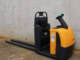 Image for High level order picker (> 6 m) 2015 Jungheinrich ECE 225