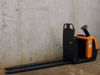 2015-jungheinrich-ece-225-1426753-45693250