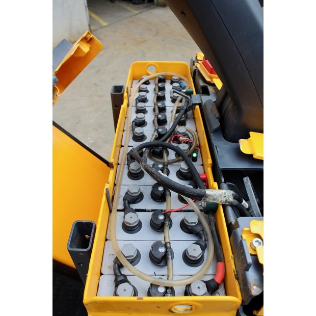 2015 Jungheinrich ECE 225-45693252