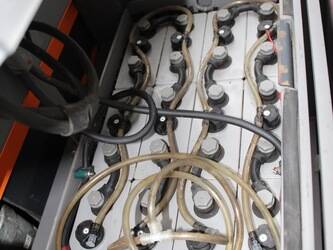 2017-jungheinrich-esd-120-166-zt-874618-45693280