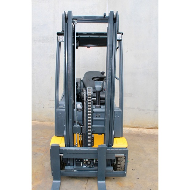 2013 Jungheinrich EFG 215 330 ZZ-45693325