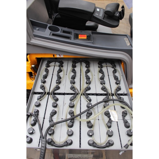 2020 جنجهينريتش EFG 318 470 DZ-45693339