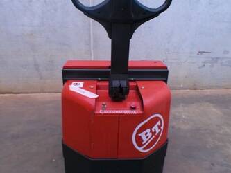 2001-bt-w18-1426773-45693355