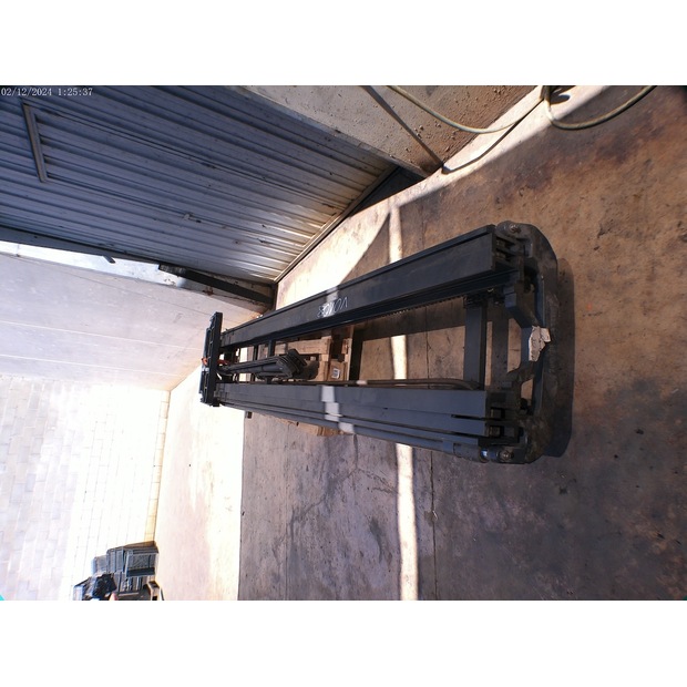 2019 Still FM-X17-45693364