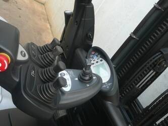 2019-still-rx60-40-45693384