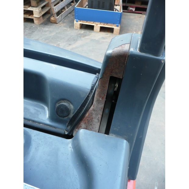 2016 Toyota 8FBE15T-45693412