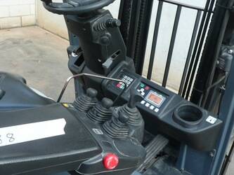 2016-toyota-8fbe15t-1426783-45693414