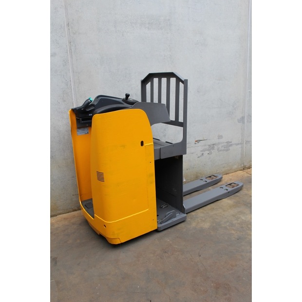 2020 Jungheinrich ESE 120-45693419