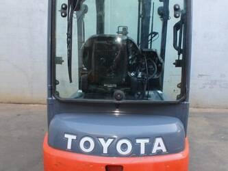 2016-toyota-8fbm16t-1426788-45693446