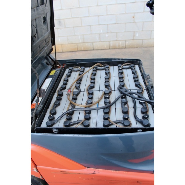 2016 Toyota 8FBM16T-45693447