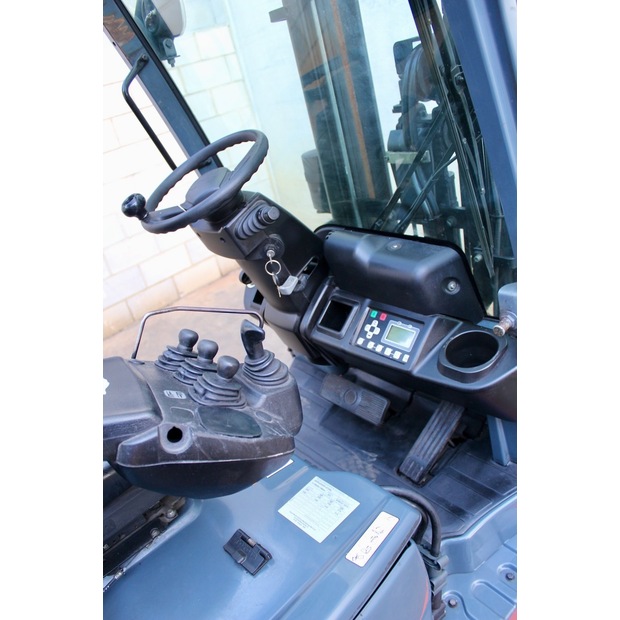 2016 Toyota 8FBM16T-45693451