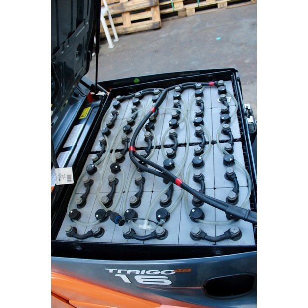 2018 Toyota 8FBEK16T-45693464