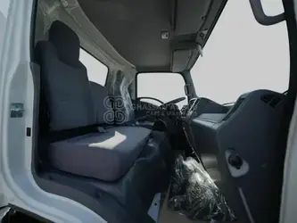 2026-isuzu-npr-1394945-45693582