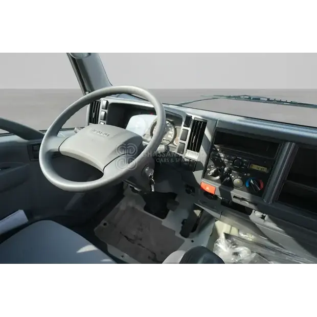 2026 Isuzu NPR-45693588