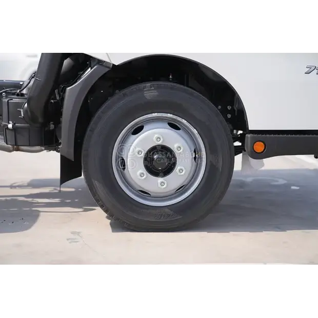 2026 هينو 300-45693600