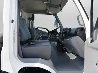 2026-hino-300-1426797-45693601