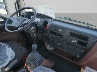 2025-hino-500-45693628