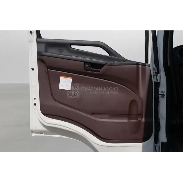 2025 Hino 500-45693631