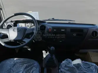 2026-hino-500-45693643