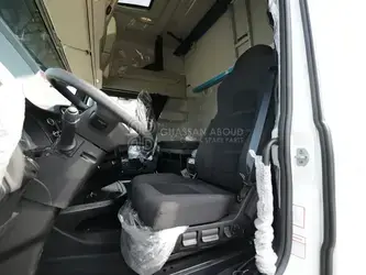 2023-iveco-as440s48t-45693712