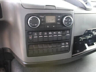 2014-man-tgm-12-250-45693917