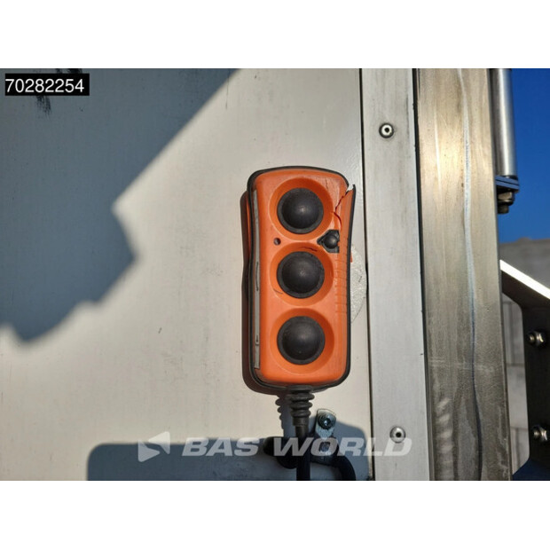 2012 Mercedes-Benz Atego 1324-45694017