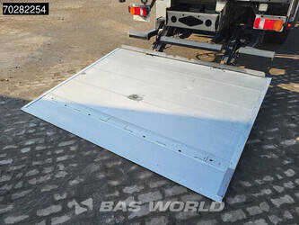 2012-mercedes-benz-atego-1324-45694023