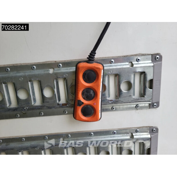 2013 Mercedes-Benz Atego 1324-45694156