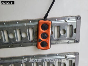 2013-mercedes-benz-atego-1324-1386672-45694156