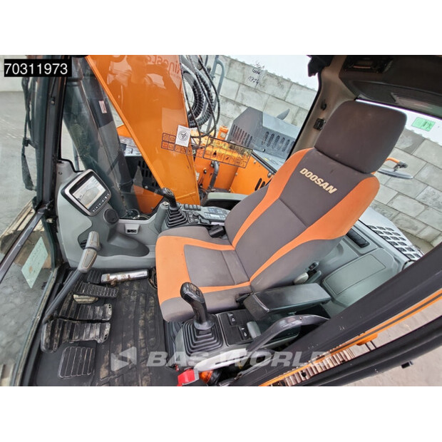 2021 Doosan DX140LCR-5-45694308