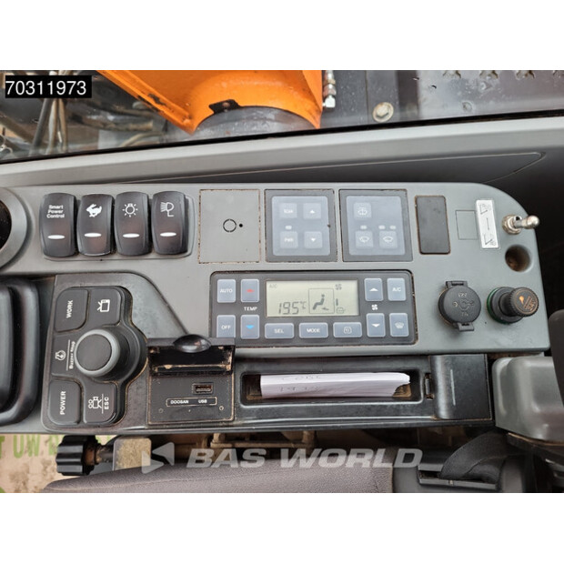 2021 Doosan DX140LCR-5-45694312
