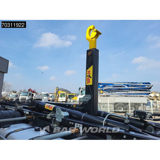 2023 فولفو FMX 460-45694632