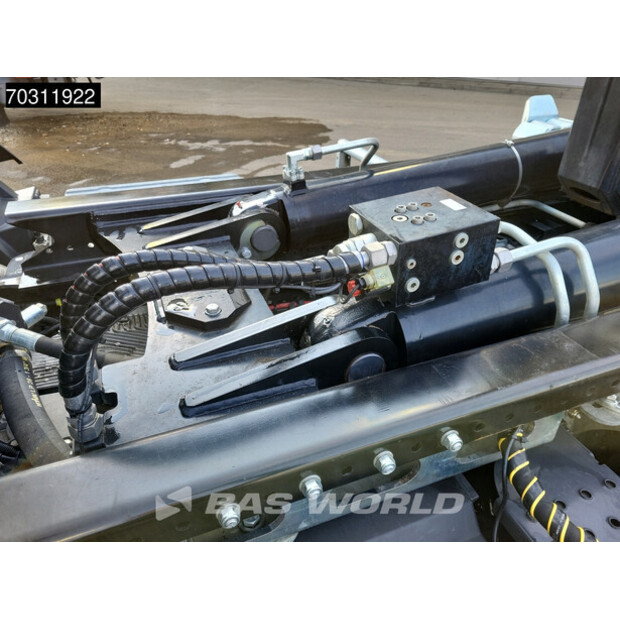 2023 فولفو FMX 460-45694636