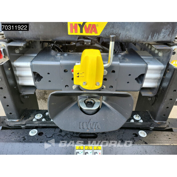 2023 فولفو FMX 460-45694639