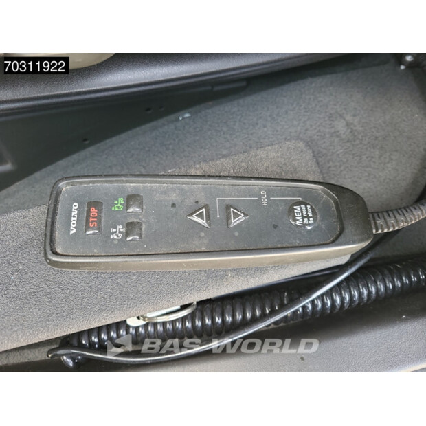 2023 فولفو FMX 460-45694653