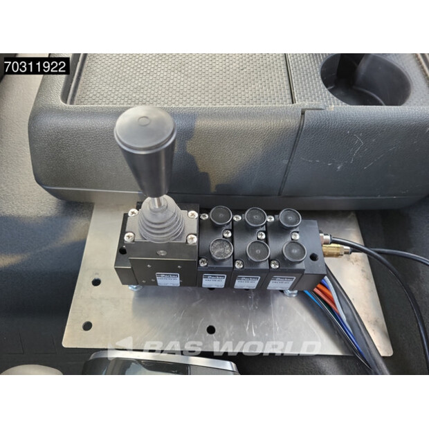 2023 فولفو FMX 460-45694654