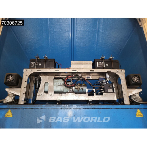 2018 فايمون فيل OTHERS-45694748