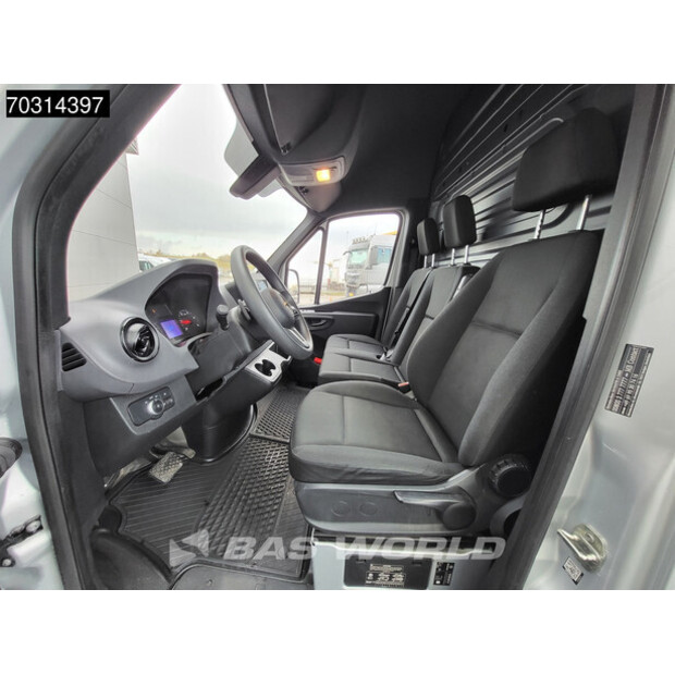 2022 Mercedes-Benz Sprinter 215CDI-45694766